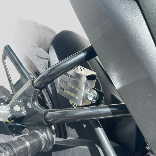 Tapa Liquido Freno Trasero Acero Inoxidable Suzuki GIXXER 250