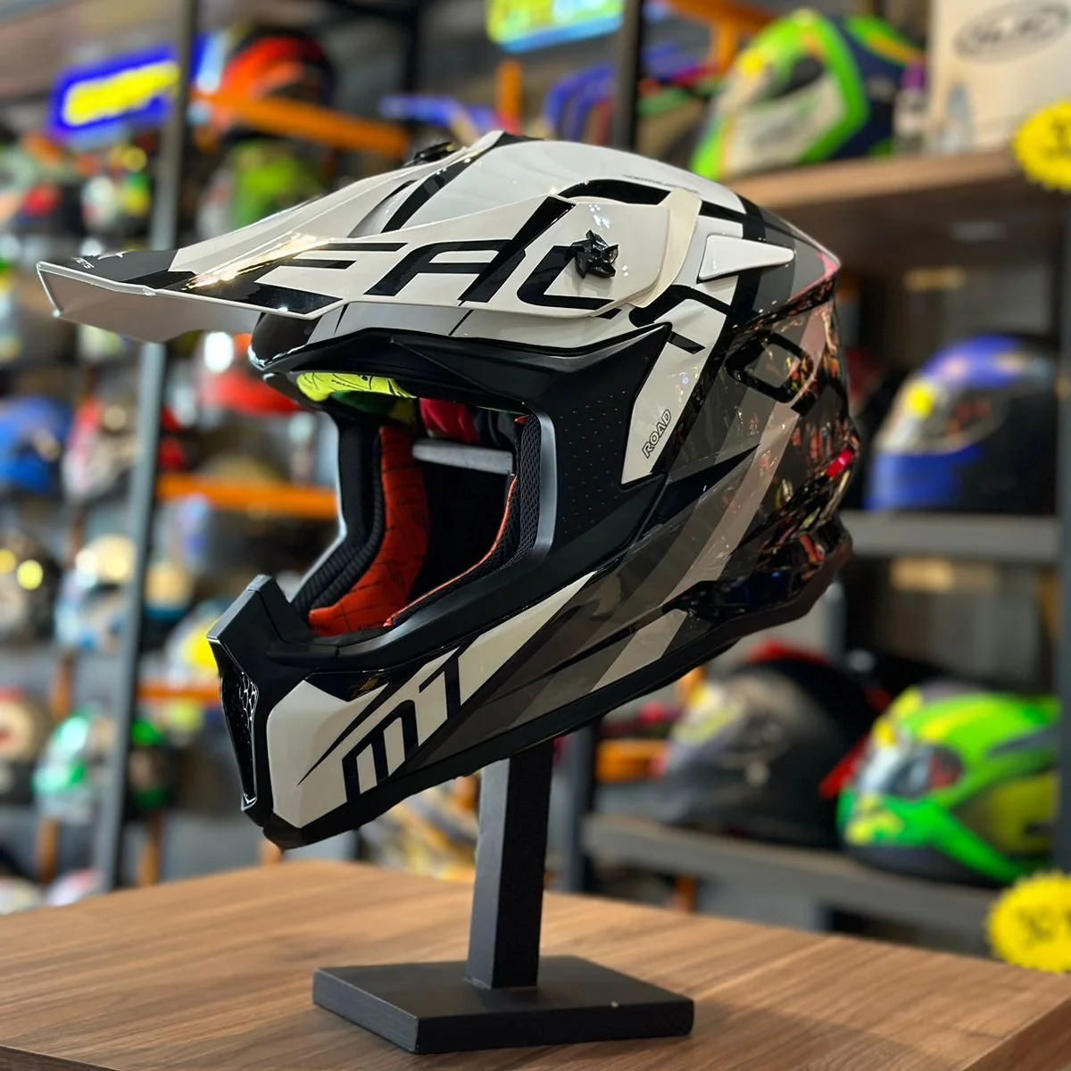 Casco Cross MT Falcon - Image 2