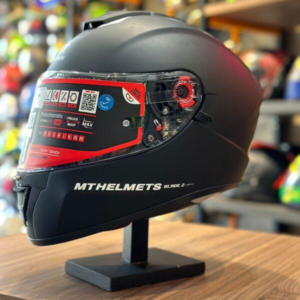 Casco integral MT Blade