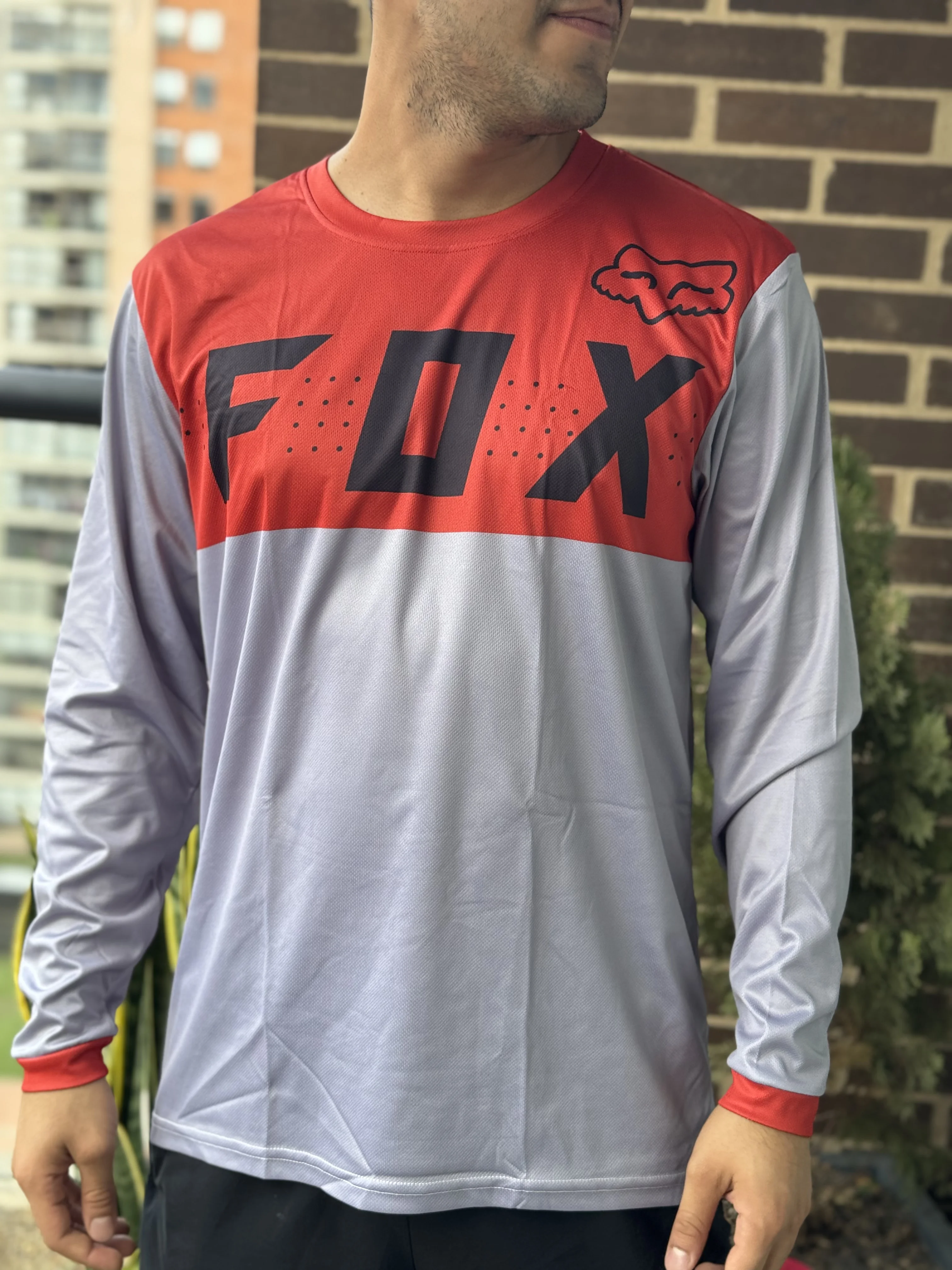 Jersey buzo fox AAA hombre modelo - Image 6
